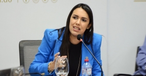 Directora de la DIDA aboga por derechos de los afiliados al Seguro Familiar de Salud