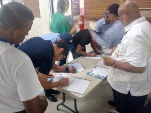 La DIDA ofrece charla al personal administrativo de la Universidad Abierta para Adultos (UAPA) en Santiago