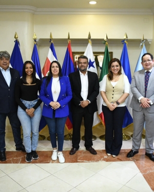 Titular de la DIDA, aborda temas el análisis del Proyecto BCIE-OISS para la construcción de una Política de Seguridad Social