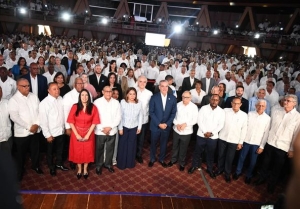 La Directora General de la DIDA Carolina Serrata Méndez, participó en el evento organizado por las Centrales Sindicales CNUS, CASC, CNTD, conmemorativo al día internacional del trabajo