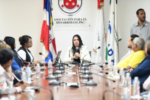 Directora General de la DIDA dicta conferencia en el marco de Expo Cibao 2022