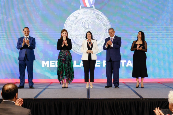 DIDA Gana Medalla de Plata en ´´Premio Nacional de la Calidad del Sector Público Dominicano´´ 2022